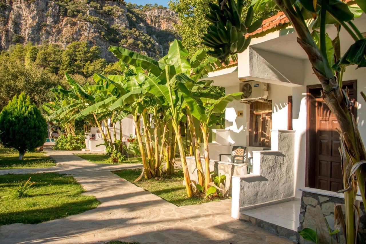 Hotel Riverside Дальян Экстерьер фото